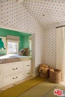 $2,495,000 | 6 Paradise Cove Road, Malibu, CA 90265