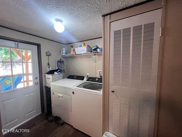 $299,000 | 691-695 Blue Rdg Church Road, Pineville, KY 40977