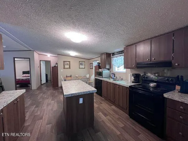 $299,000 | 691-695 Blue Rdg Church Road, Pineville, KY 40977