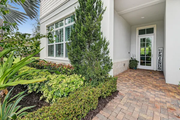 $4,150,000 | 19966 Southeast Gallberry Drive, Jupiter, FL 33458