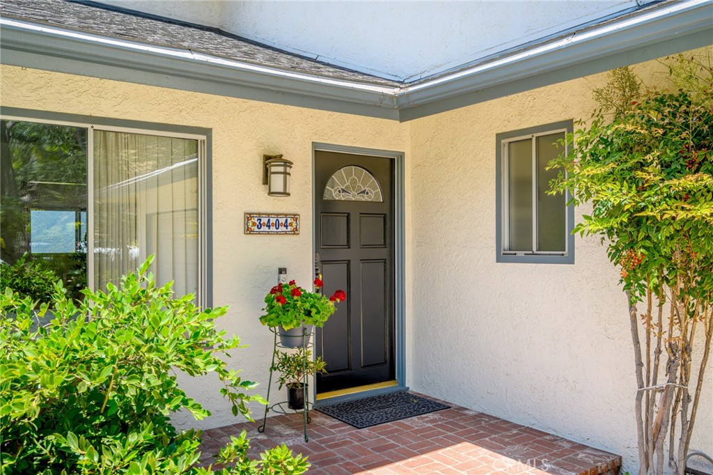3404 Markridge Road La Crescenta, CA 91214 - Photo 2 of 67