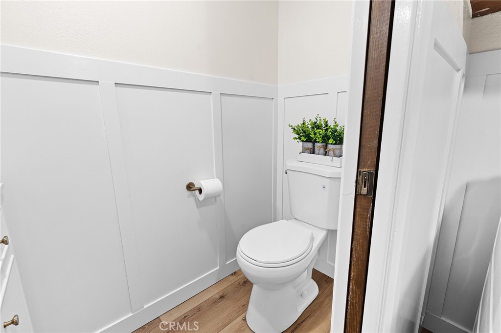1261 Parque Drive Chico, CA 95926 - Photo 15 of 45 a bathroom with a toilet and a shower