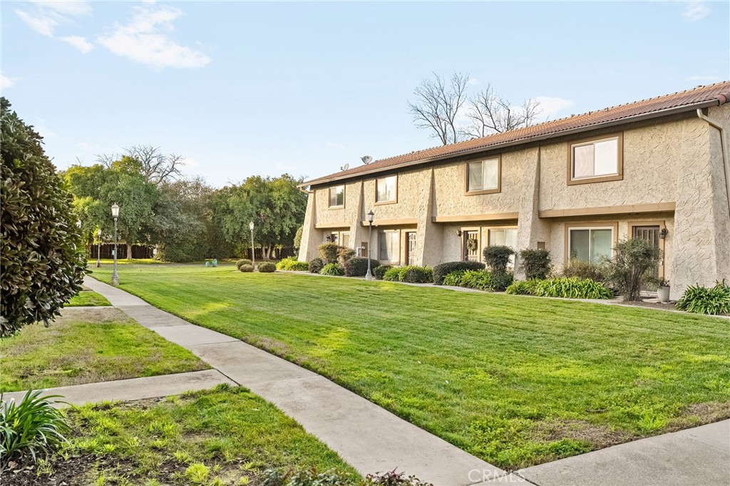 1261 Parque Drive Chico, CA 95926 - Photo 37 of 45 View from Front Door