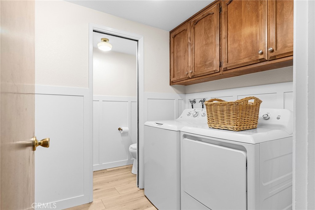 1261 Parque Drive Chico, CA 95926 - Photo 6 of 45 Laundry Room