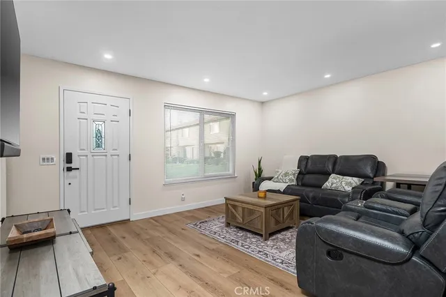 $269,600 | 1261 Parque Drive, Chico, CA 95926