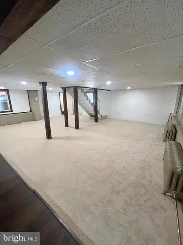 a view of a garden with trees