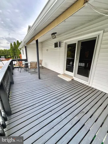 $240,000 | 1528 East Grand Avenue, Tower City, PA 17980