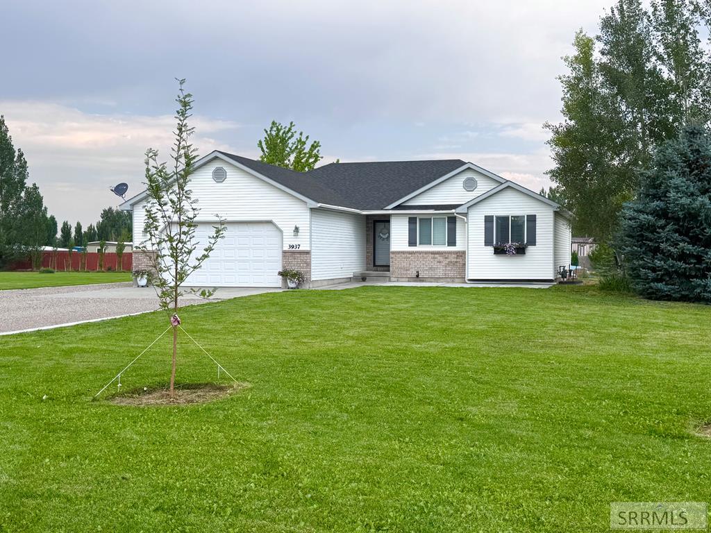 3937 East 172 North Rigby, ID 83442 - Photo 1 of 30 Main View