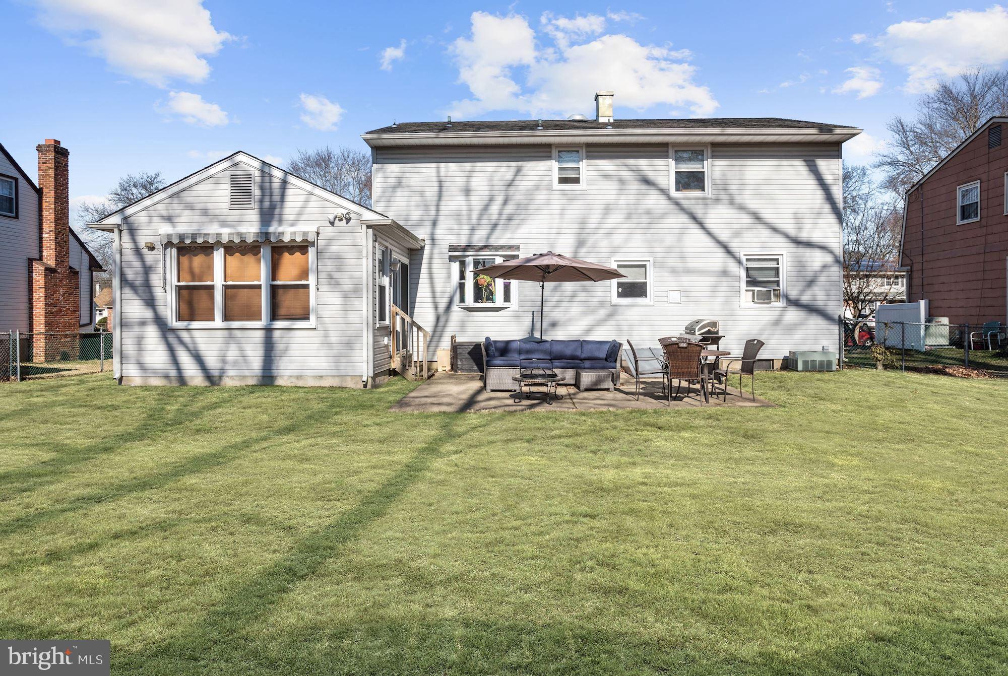 124 Kipling Road Cherry Hill, NJ 08003 - Photo 5 of 51 Gallery Image 5