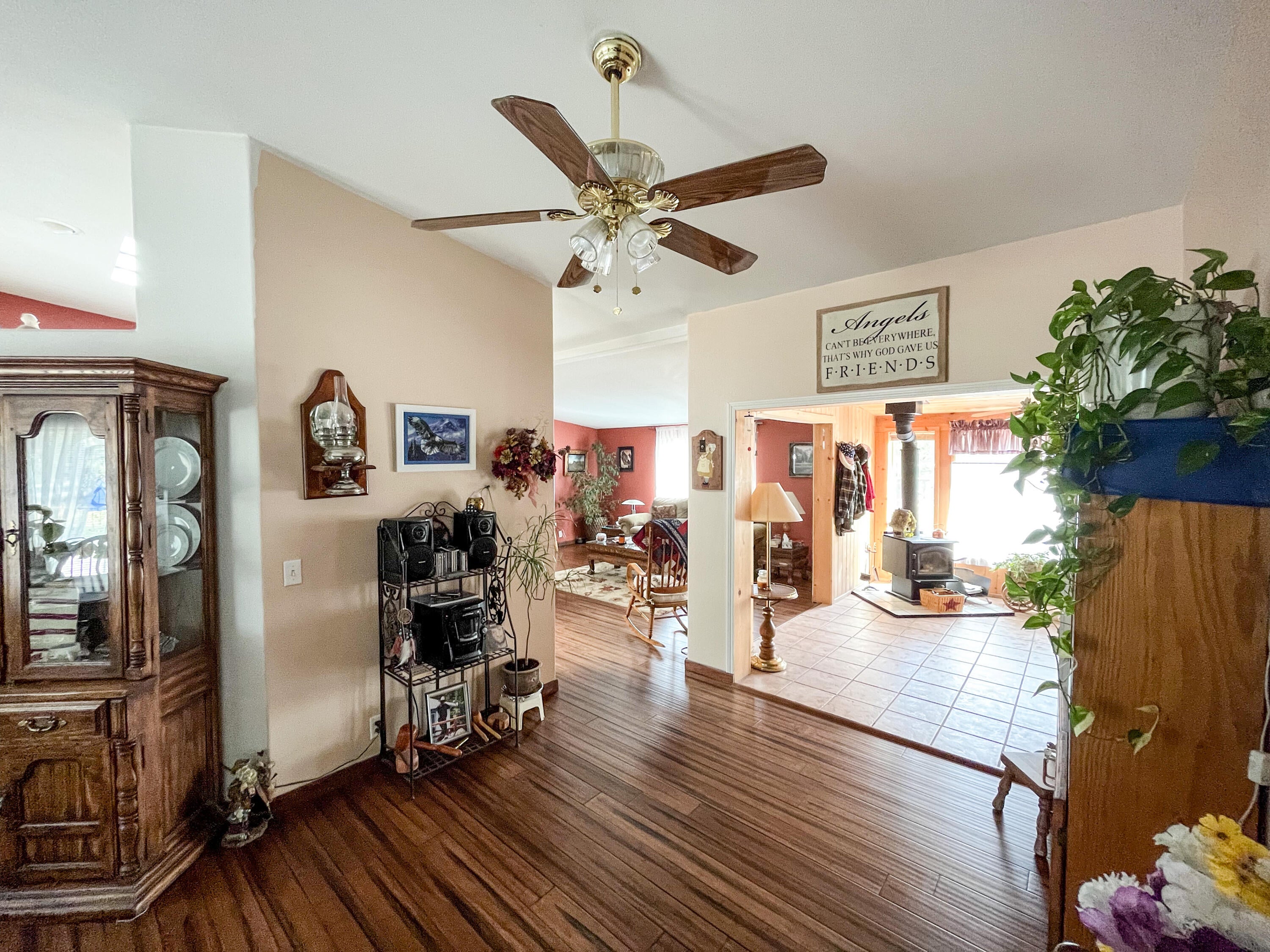 150047 Kurtz Road La Pine, OR 97739 - Photo 10 of 23 Bamboo Flooring