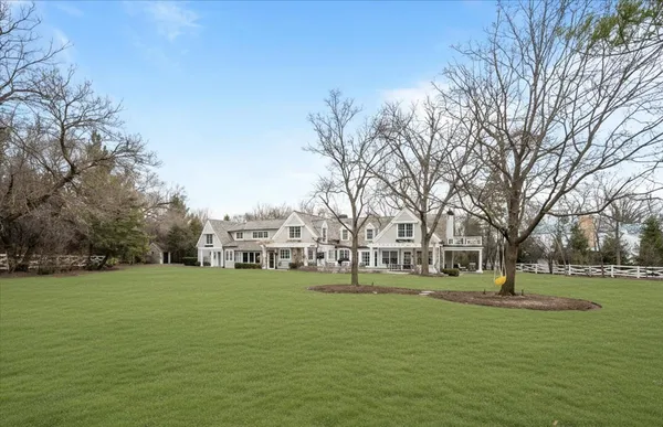 $2,995,000 | 2335 Pebblefork Lane, Northfield, IL 60093