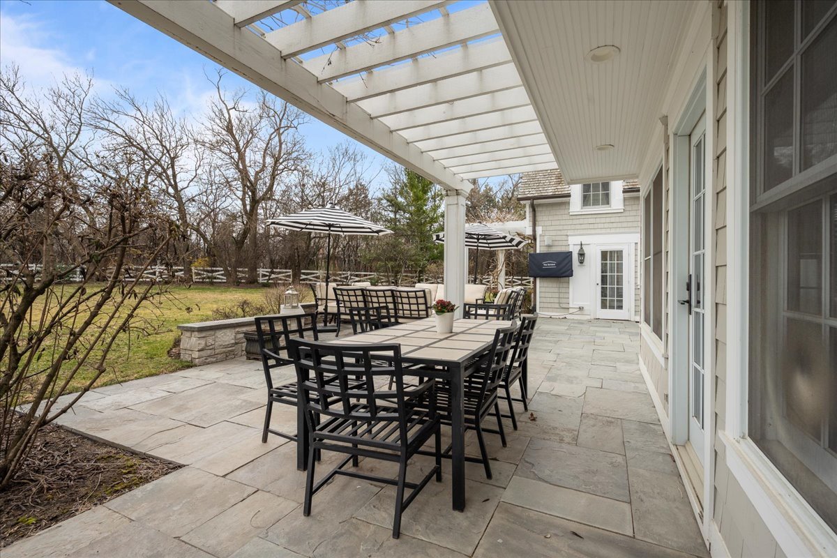 2335 Pebblefork Lane Northfield, IL 60093 - Photo 13 of 92