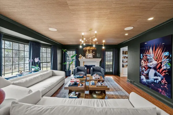 $2,995,000 | 2335 Pebblefork Lane, Northfield, IL 60093