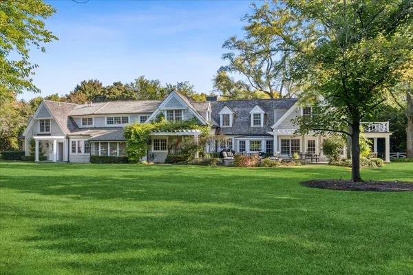 $2,995,000 | 2335 Pebblefork Lane, Northfield, IL 60093