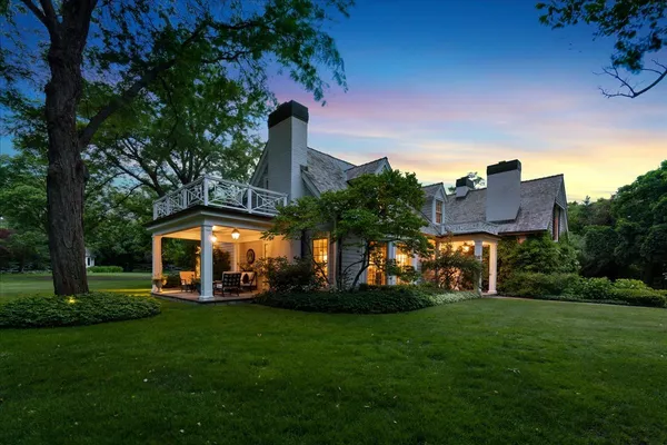 $2,995,000 | 2335 Pebblefork Lane, Northfield, IL 60093