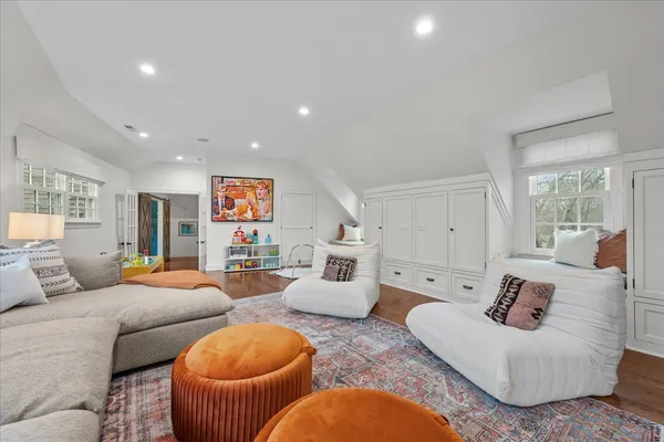 $2,995,000 | 2335 Pebblefork Lane, Northfield, IL 60093