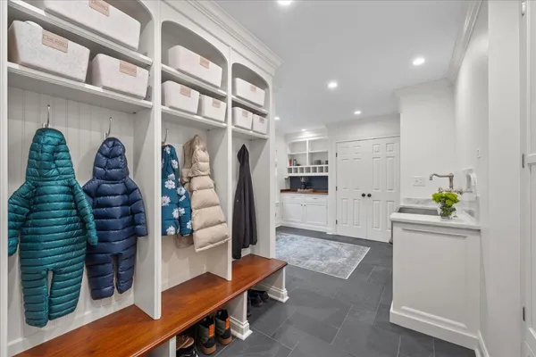 $2,995,000 | 2335 Pebblefork Lane, Northfield, IL 60093