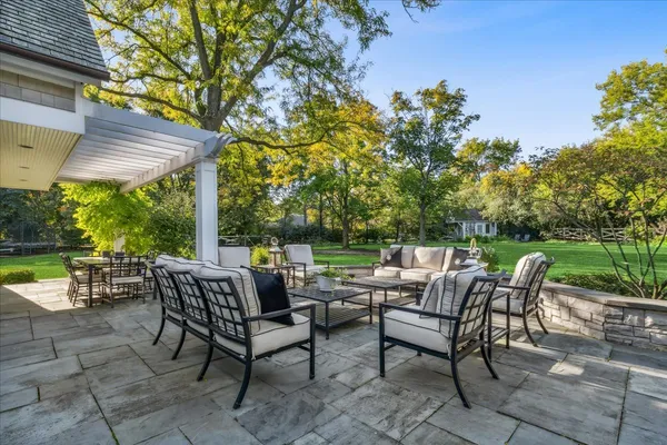 $2,995,000 | 2335 Pebblefork Lane, Northfield, IL 60093
