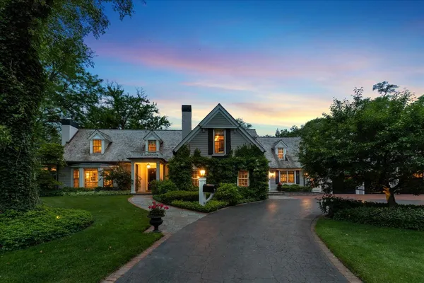 $2,995,000 | 2335 Pebblefork Lane, Northfield, IL 60093