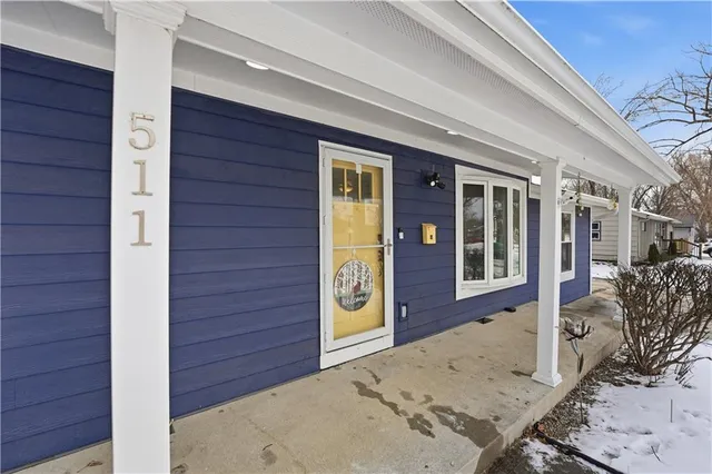 $300,000 | 511 East Sheridan Street, Olathe, KS 66061