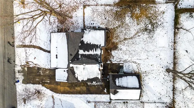 $300,000 | 511 East Sheridan Street, Olathe, KS 66061