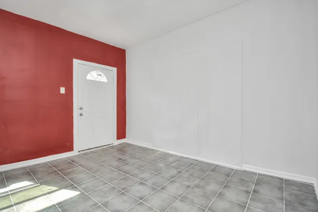 a view of empty room