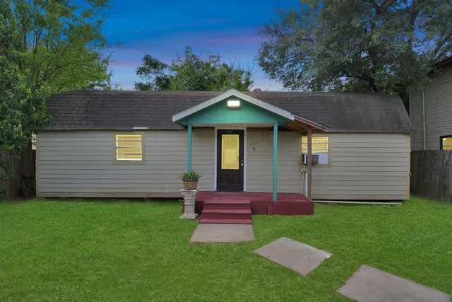$525,000 | 514 Avenue A, South Houston, TX 77587
