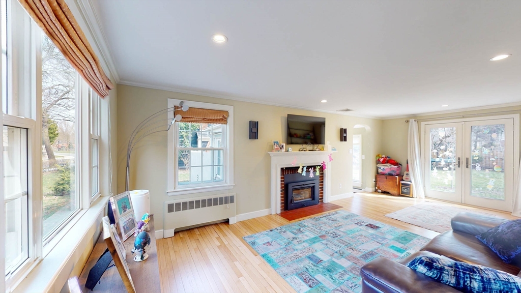 822 Walnut Street Newton, MA 02459 - Photo 2 of 36 Gallery Image 2