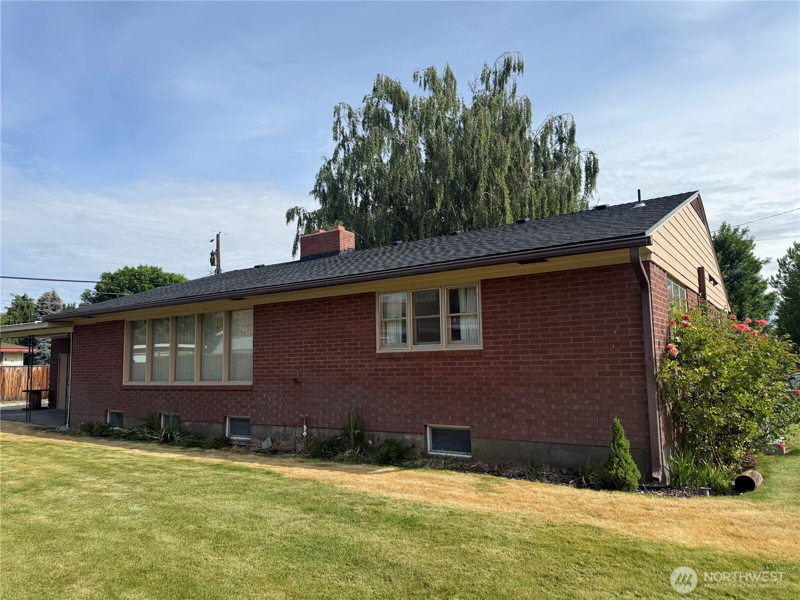 608 West Division Ephrata, WA 98823 - Photo 2 of 5