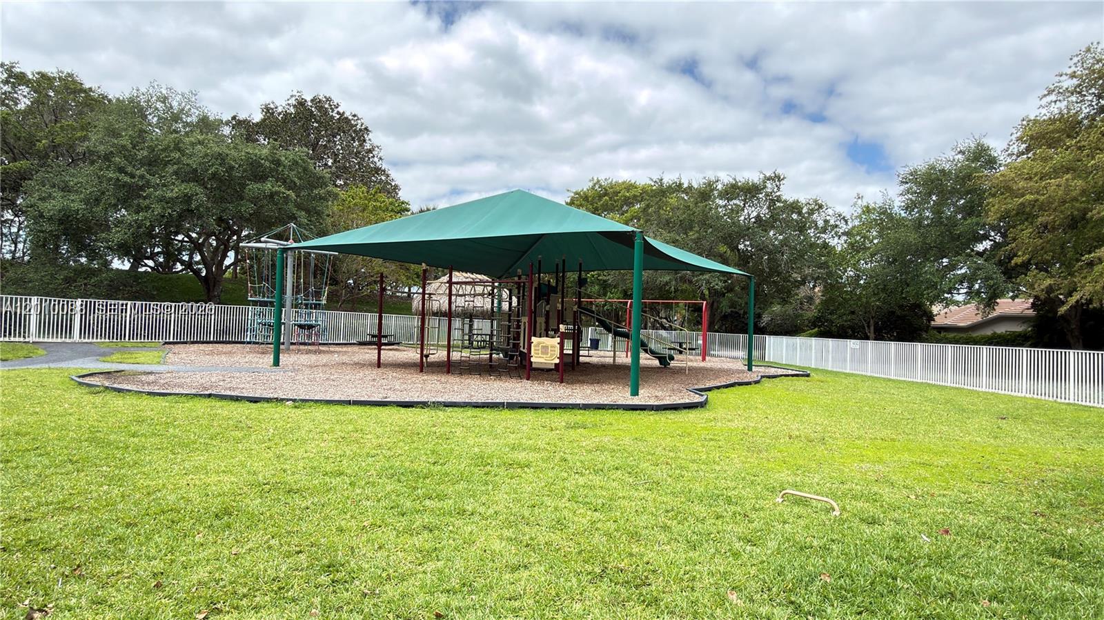 3829 Heron Ridge Lane Weston, FL 33331 - Photo 52 of 57