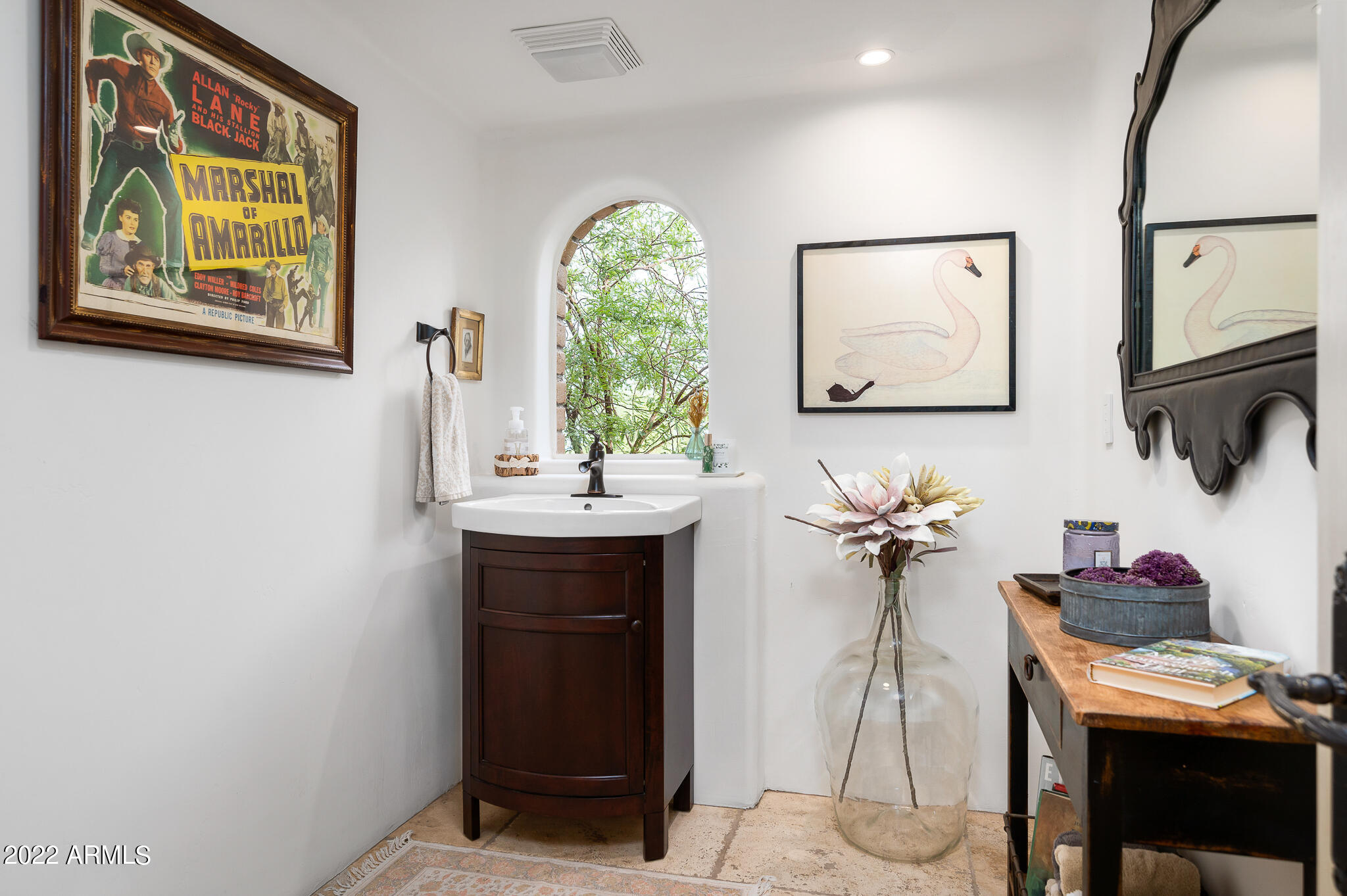 6616 East El Sendero Road Carefree, AZ 85377 - Photo 30 of 89 Powder Room