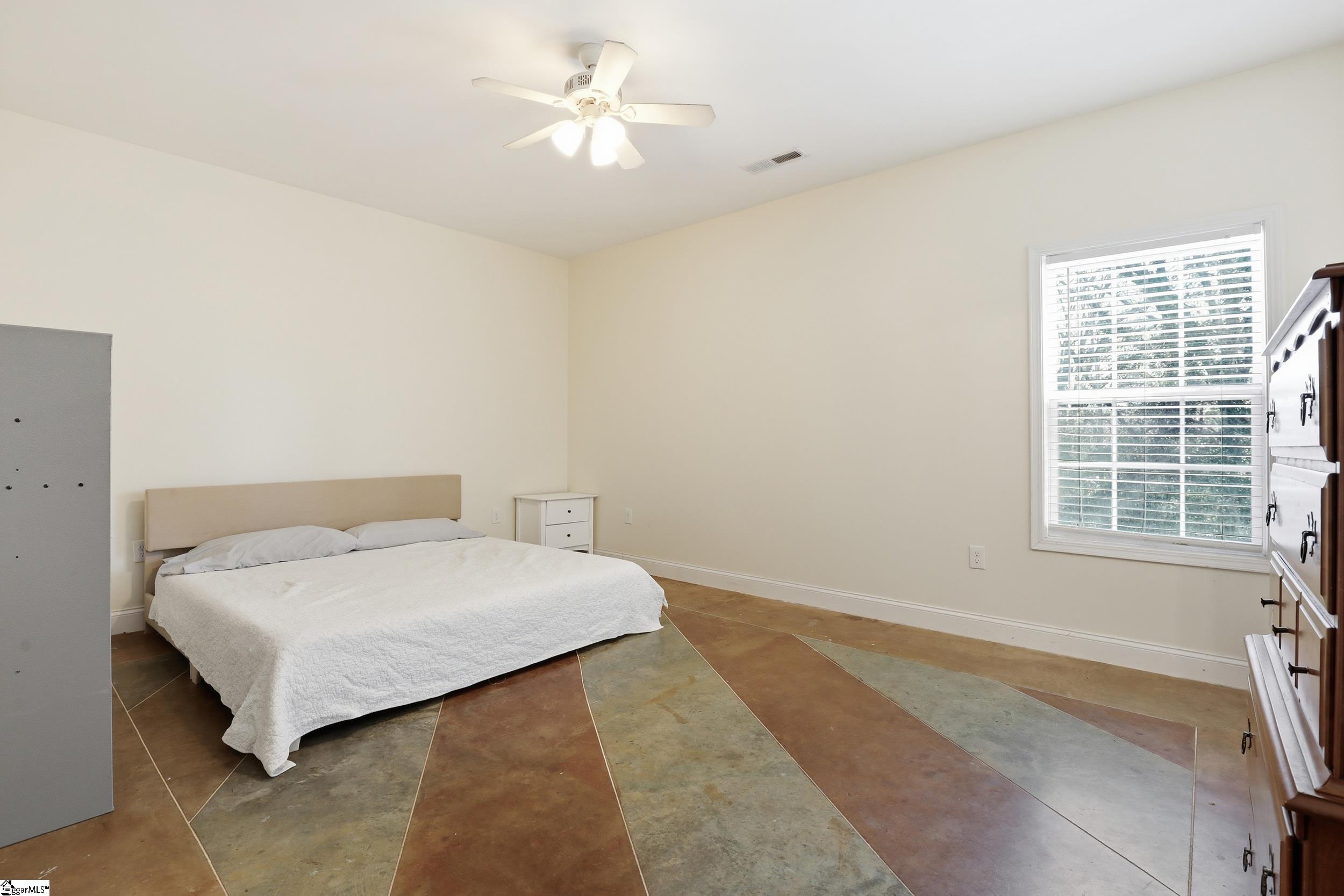115 Dundee Court Anderson, SC 29621 - Photo 13 of 32 Gallery Image 13