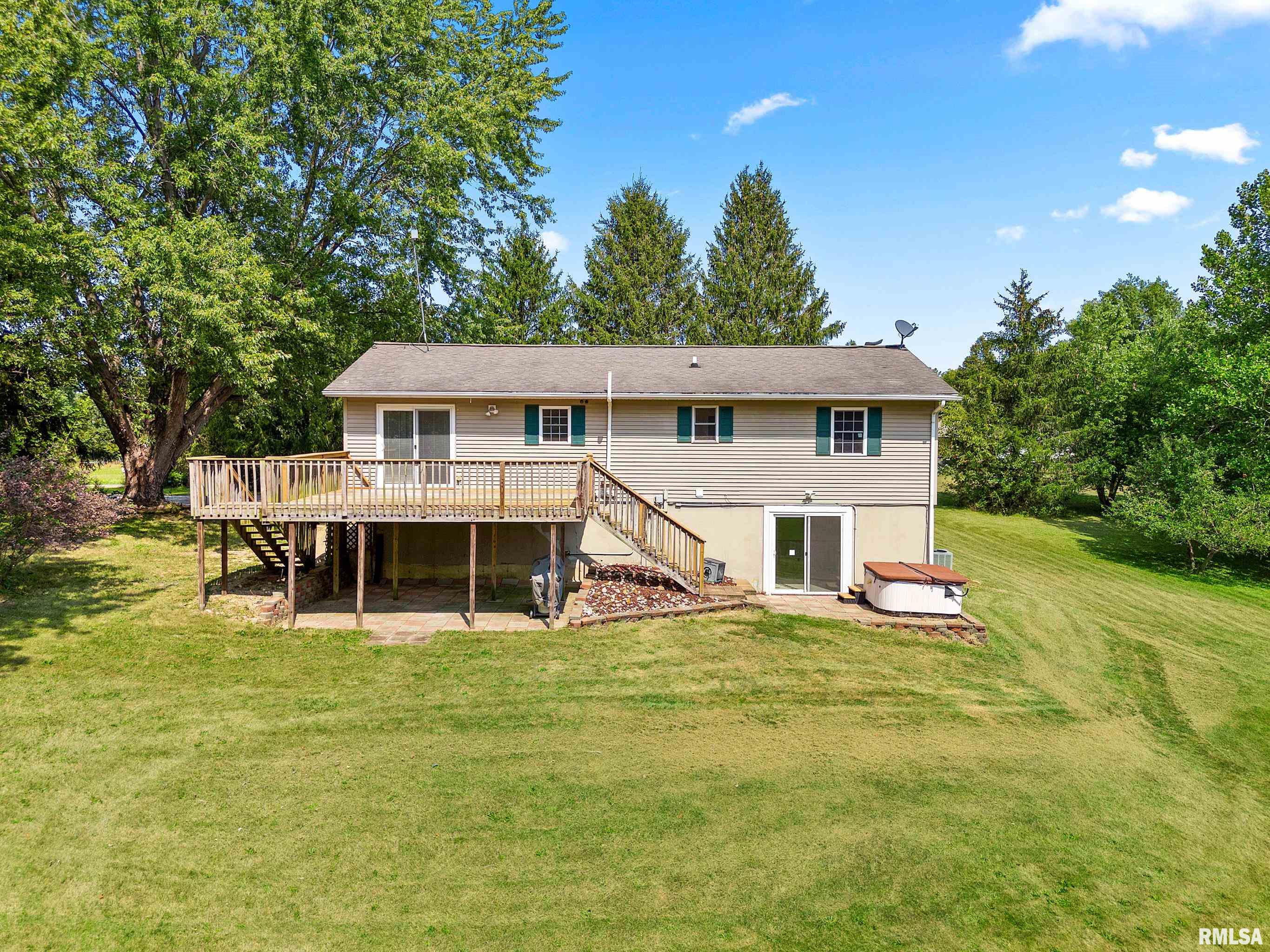 1972 Lazy Acres Road Lowpoint, IL 61545 - Photo 7 of 50