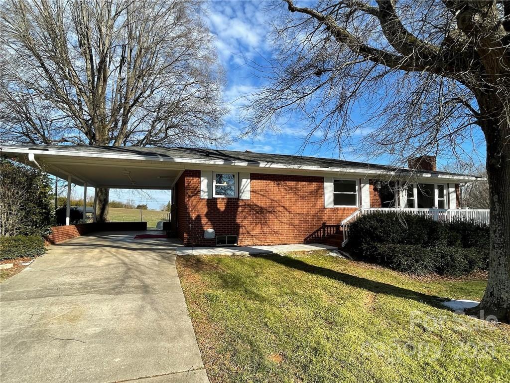 33517 Mann Road Albemarle, NC 28001 - Photo 3 of 45 Gallery Image 3