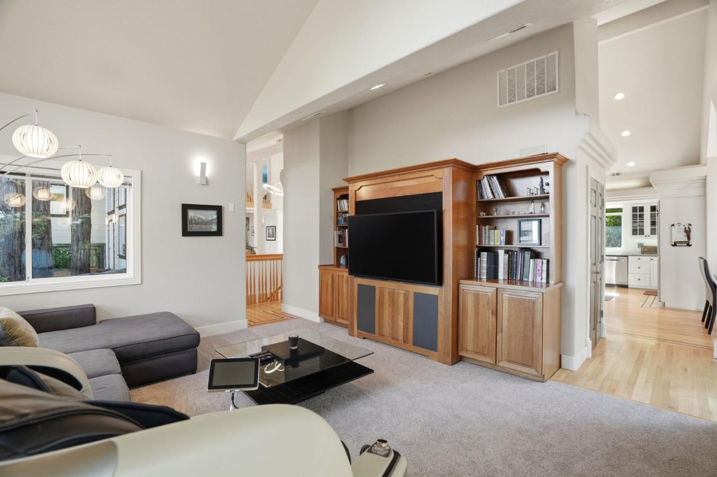 24106 Deer Path Road Saratoga, CA 95070 - Photo 19 of 68