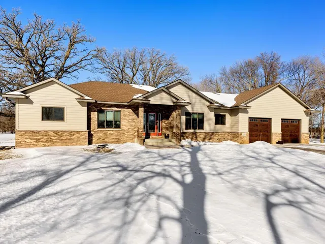 $1,400,000 | 4510 County Road 30 Southwest, Waverly, MN 55390