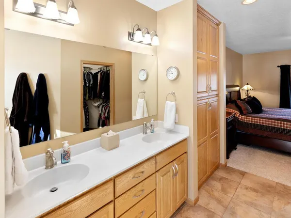 $1,400,000 | 4510 County Road 30 Southwest, Waverly, MN 55390