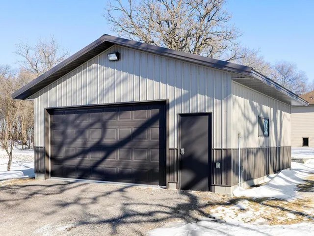 $1,400,000 | 4510 County Road 30 Southwest, Waverly, MN 55390