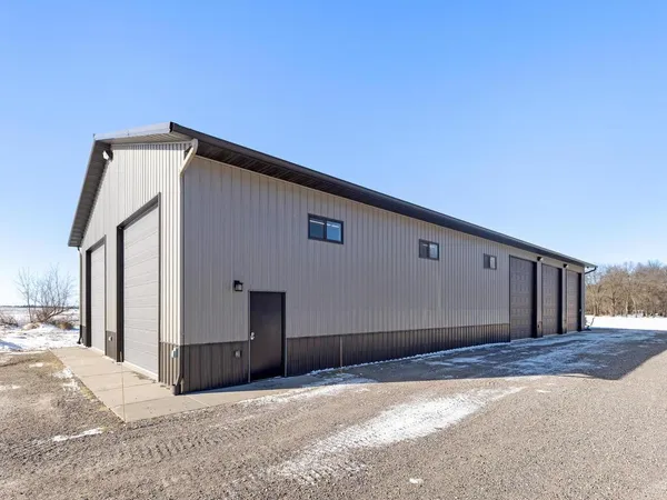 $1,400,000 | 4510 County Road 30 Southwest, Waverly, MN 55390