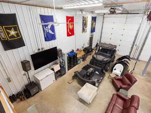 $1,400,000 | 4510 County Road 30 Southwest, Waverly, MN 55390