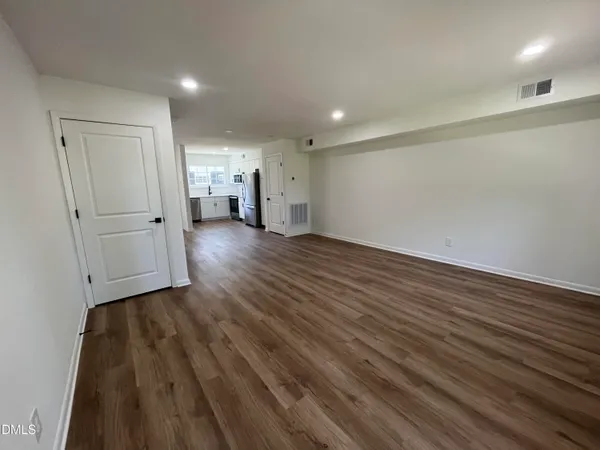 $1,850 | 708 Hawes Court, Unit B, Raleigh, NC 27608