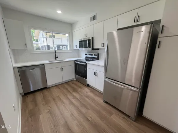 $1,850 | 708 Hawes Court, Unit B, Raleigh, NC 27608