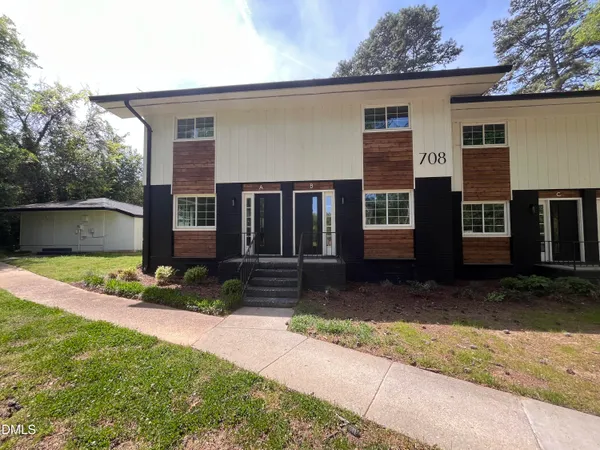 $1,850 | 708 Hawes Court, Unit B, Raleigh, NC 27608