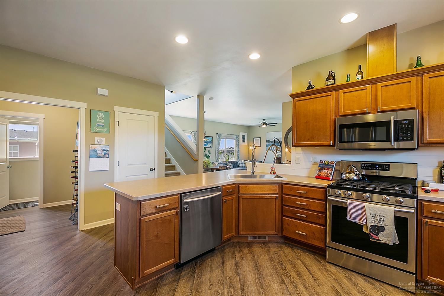 63797 Stanley Way Bend, OR 97701 - Photo 9 of 24 Additional Photo