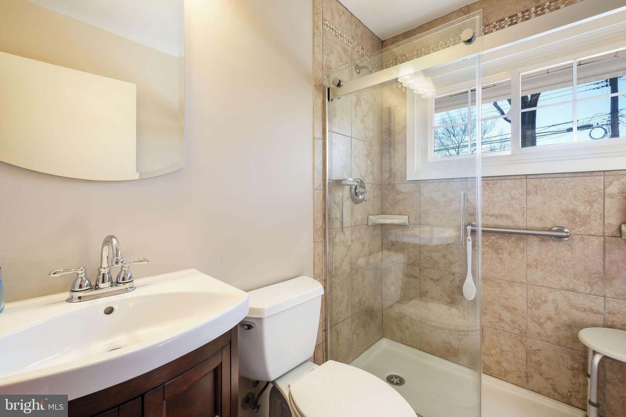 55 Mayflower Road Levittown, PA 19056 - Photo 25 of 27 Gallery Image 25