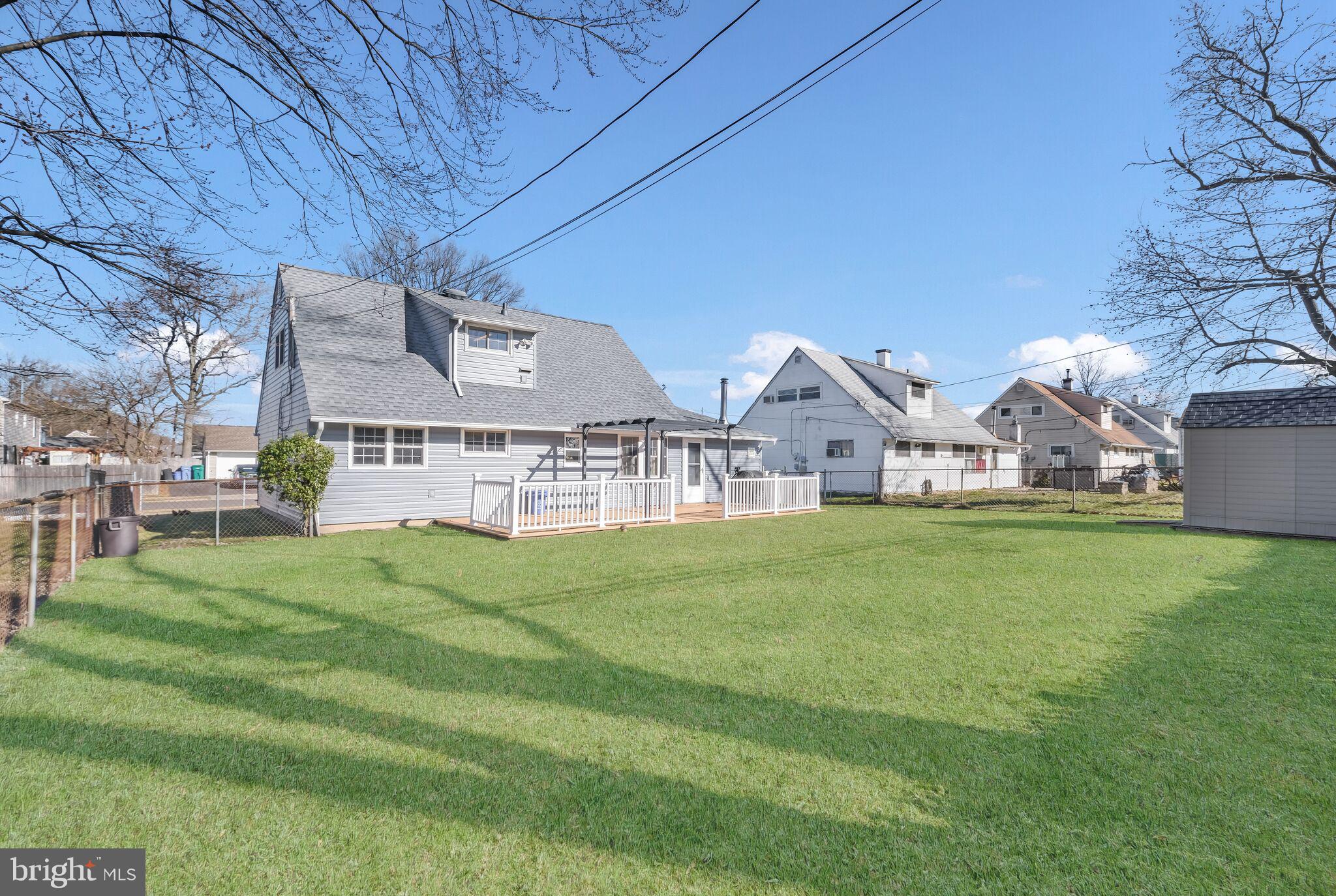 55 Mayflower Road Levittown, PA 19056 - Photo 6 of 27 Gallery Image 6