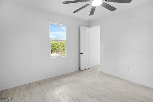 $469,900 | 360-362 Grant Boulevard, Lehigh Acres, FL 33974