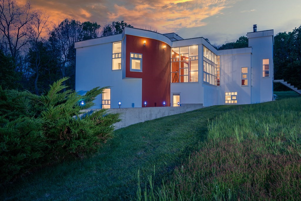 185 Great Pond Road North Andover, MA 01845 - Photo 1 of 37 Gallery Image 1