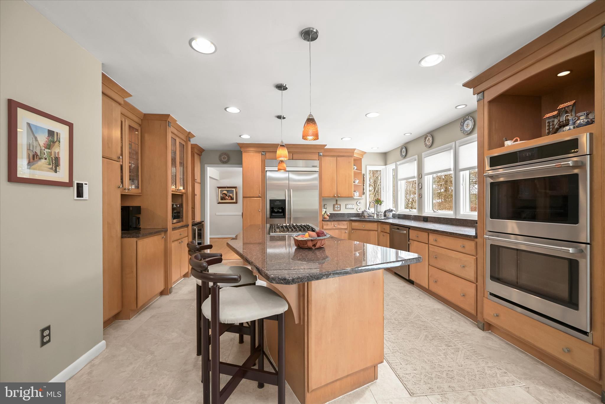 11810 Far Edge Path Columbia, MD 21044 - Photo 13 of 71 Kitchen with Custom Cabinet Lighting