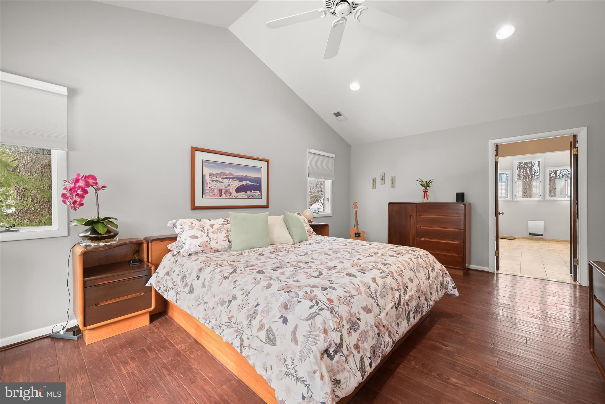 11810 Far Edge Path Columbia, MD 21044 - Photo 33 of 71 Cathedral Ceiling & Ceiling Fan